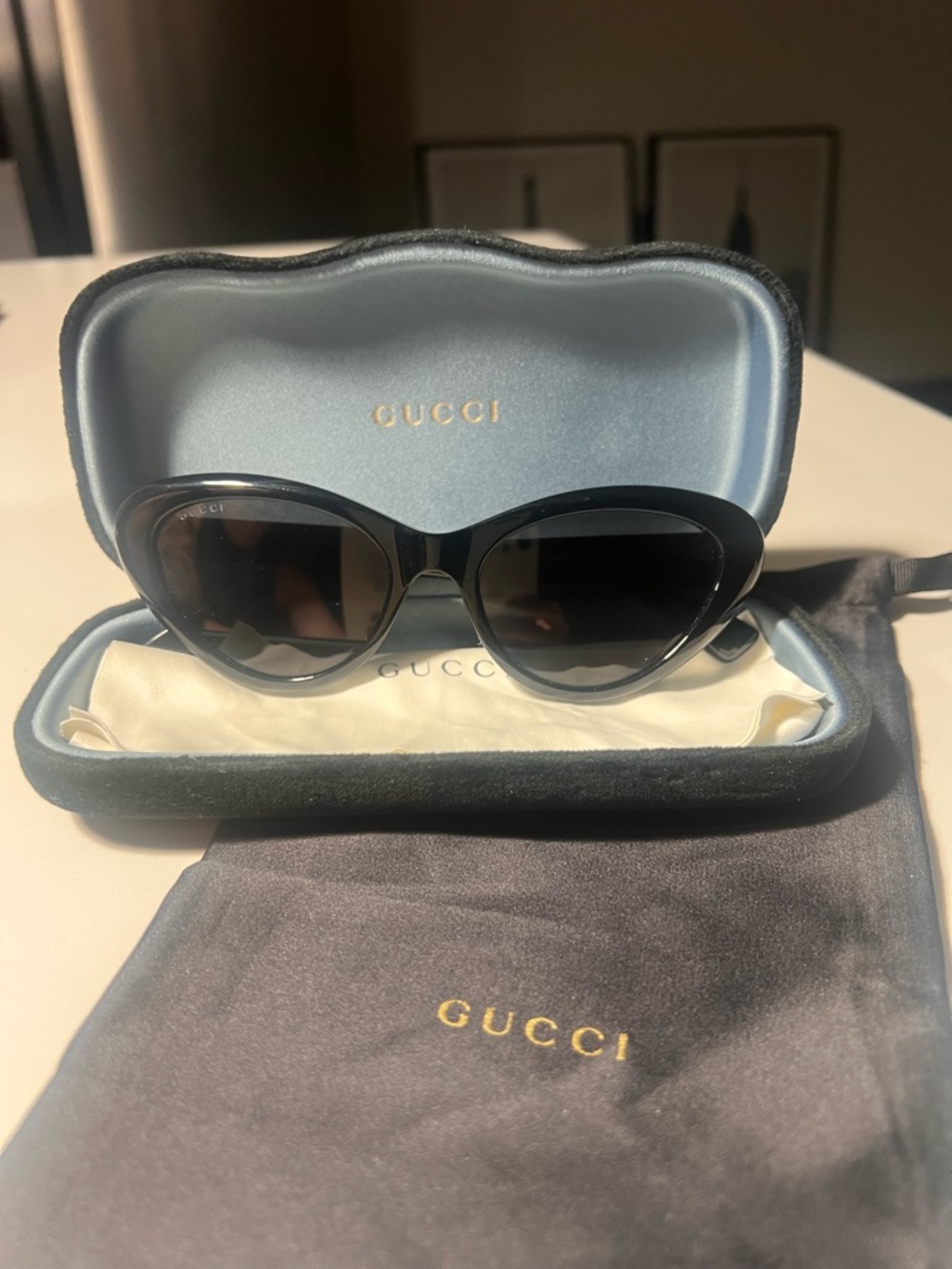 Gucci Black Cat-Eye Sunglasses with Dark Lenses